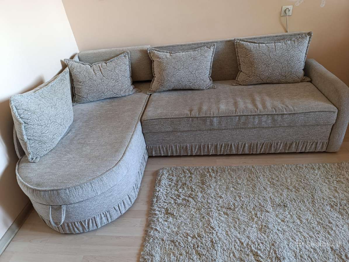 Parduodama sofa/ lova su miegamuoju mechanizmu