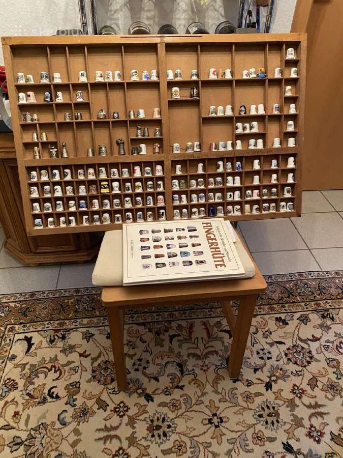 Kolekciniai antpirsciai su lentynele