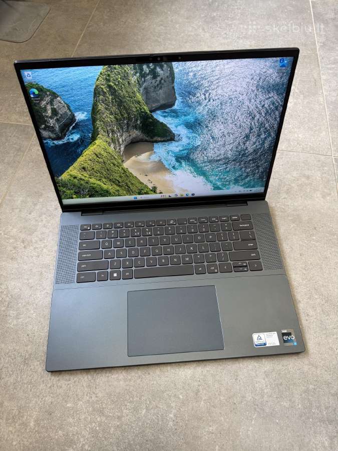Dell Inspiron 16 5630 i7-1360 / 16gb / 1tb