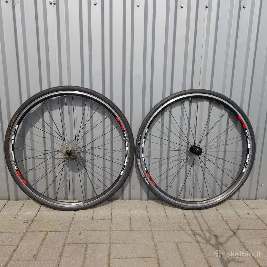 Shimano Wh-r501 ratai su padangomis ir kasete
