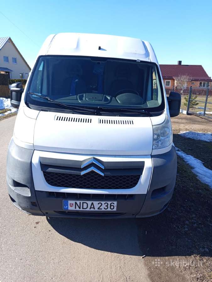 Prekybinis mikroautobusas