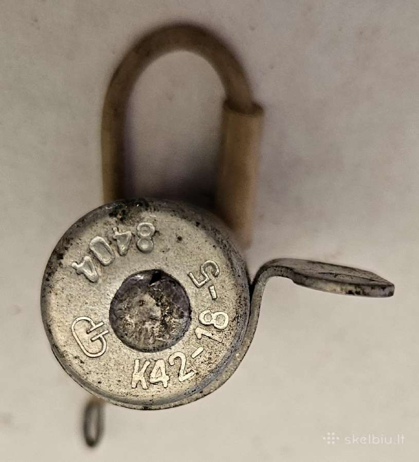 Uždegimo kondensatorius K42-18-5 2vnt.