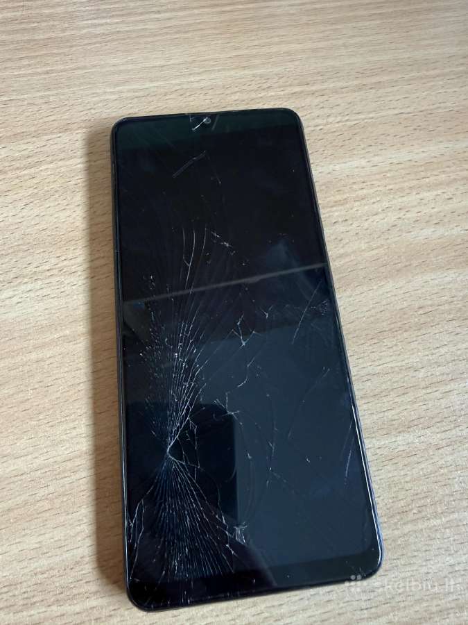 Parduodu sudaužytą Samsung galaxy a32 128gb