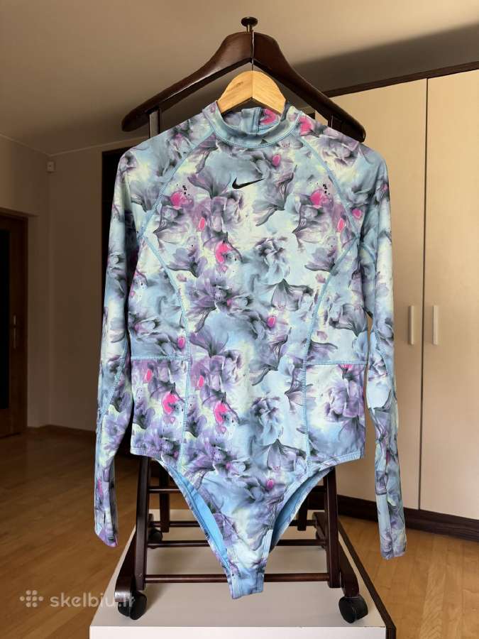 Nike vientisas maudymukas XL dydis