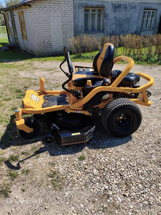 Cub cadet Ultima z1 nulinio apsisukimo.