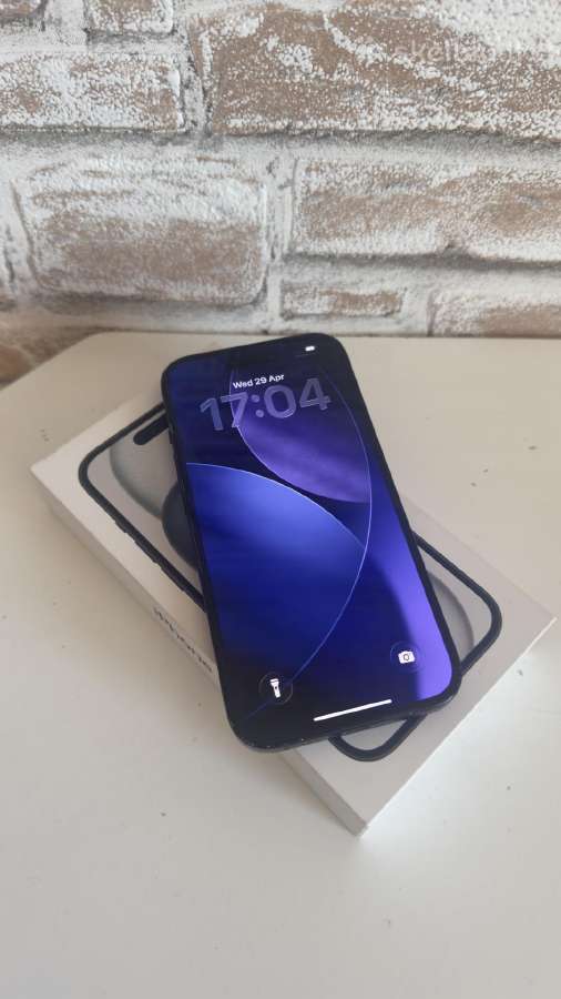 iPhone 15 128gb