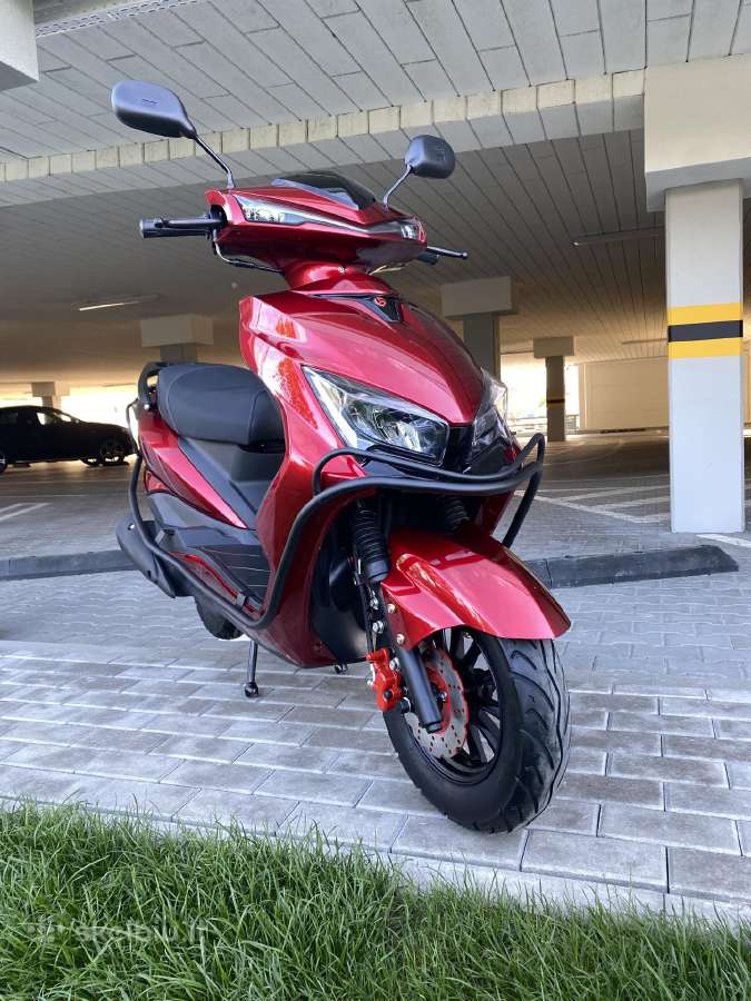 Motoroleris Naujas, Pilna Komplektacija 2026m
