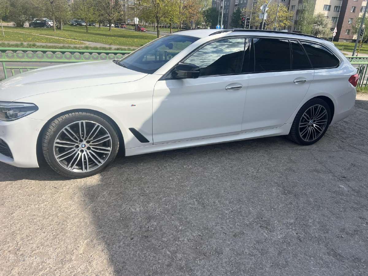 Bmw G30/31 Orginalus ratai R19 style 664m/ Xdrive