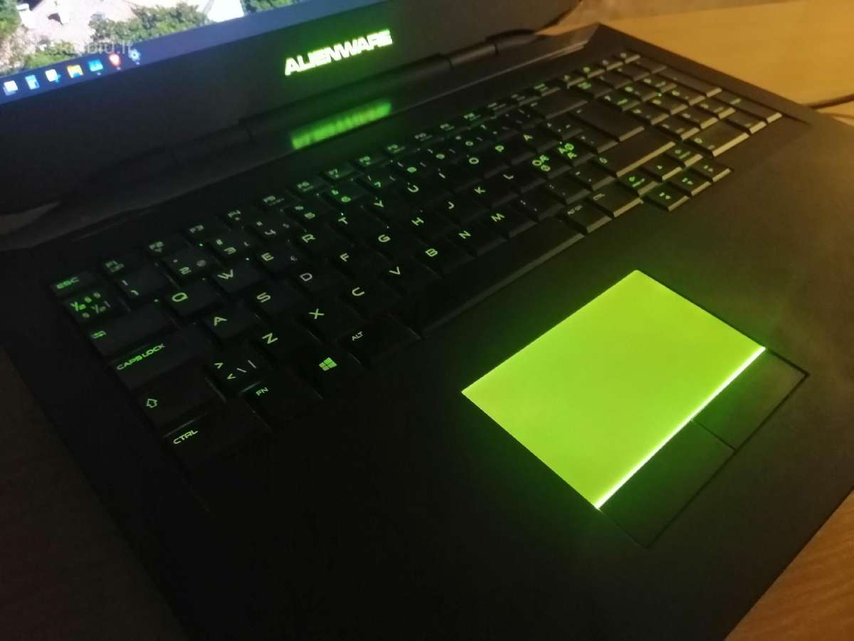 Alienware M17x R5 (Ranger) i7, SSD, HDD, Gtx 32gb - nuotraukos Nr. 16