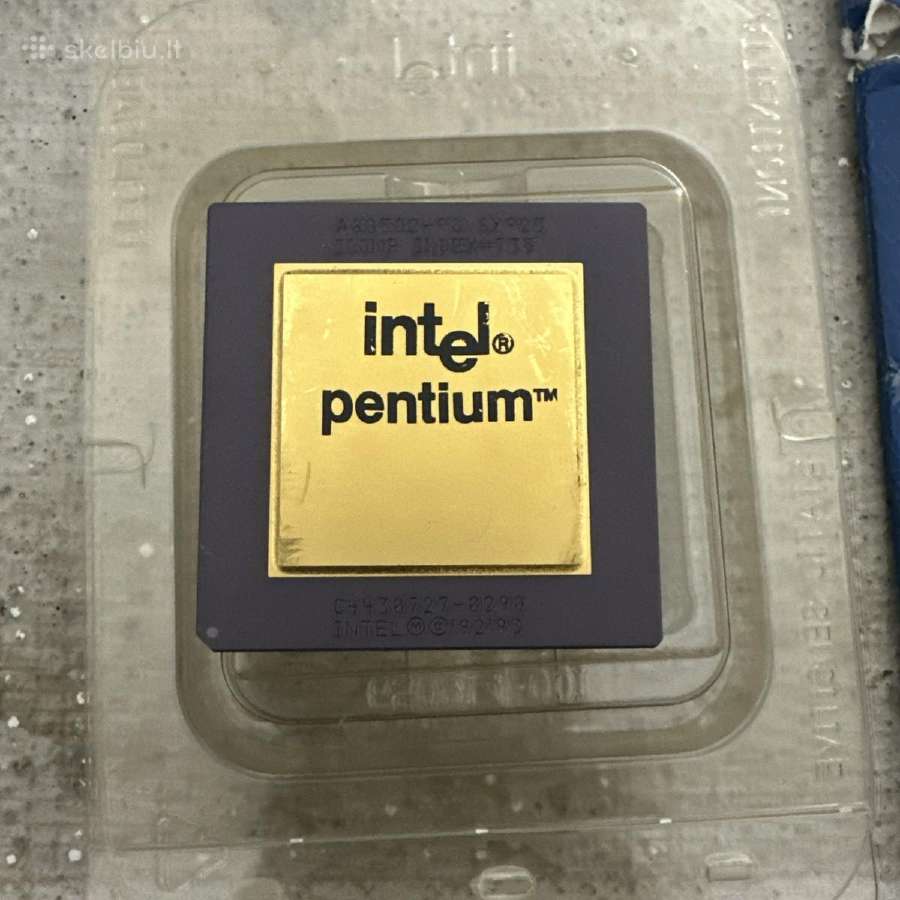 Intel Pentium 60 (P60)