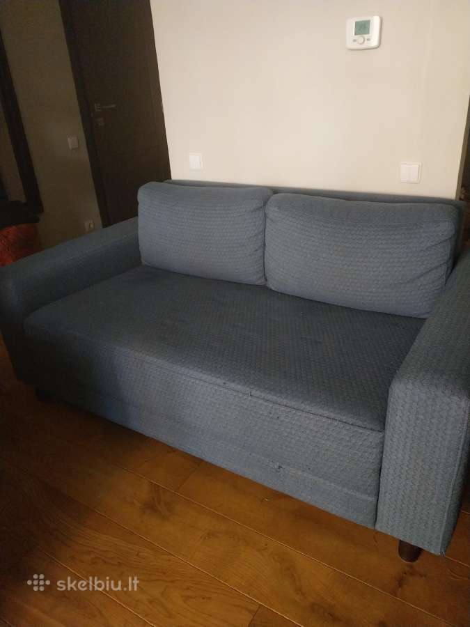 Naudota dvivietė sofa