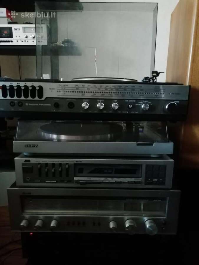 Japoniskas patefonas Panasonic su stipr. ir kolon