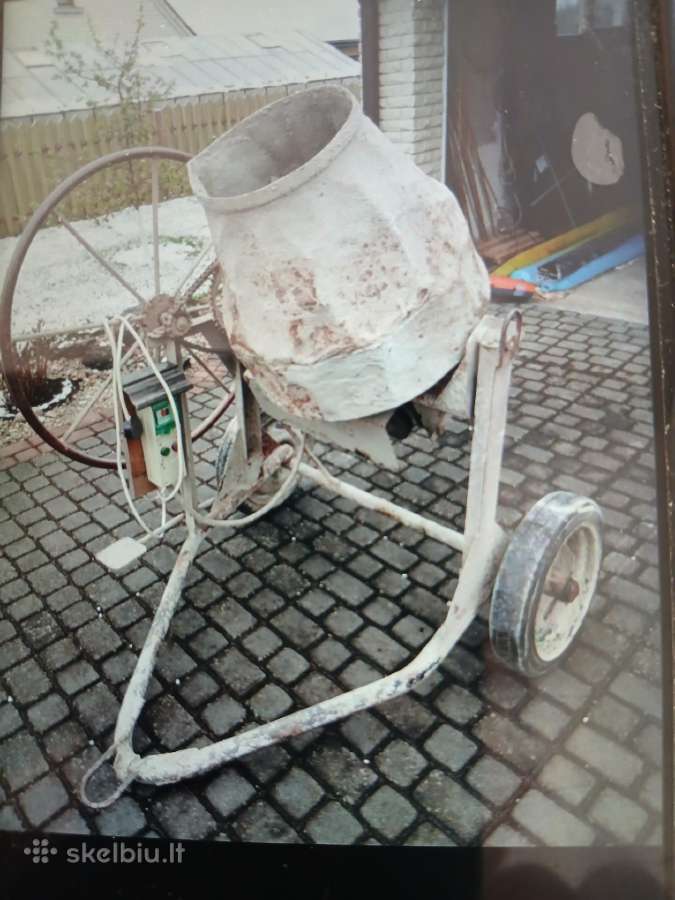 Trifazė betono maišyklė naudota 190 ltr.