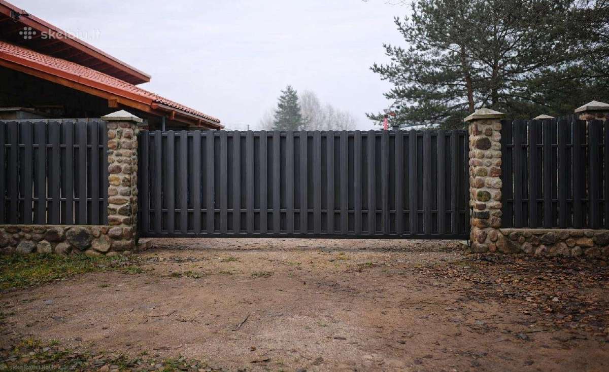 Vartai, tvoros - nuotraukos Nr. 3