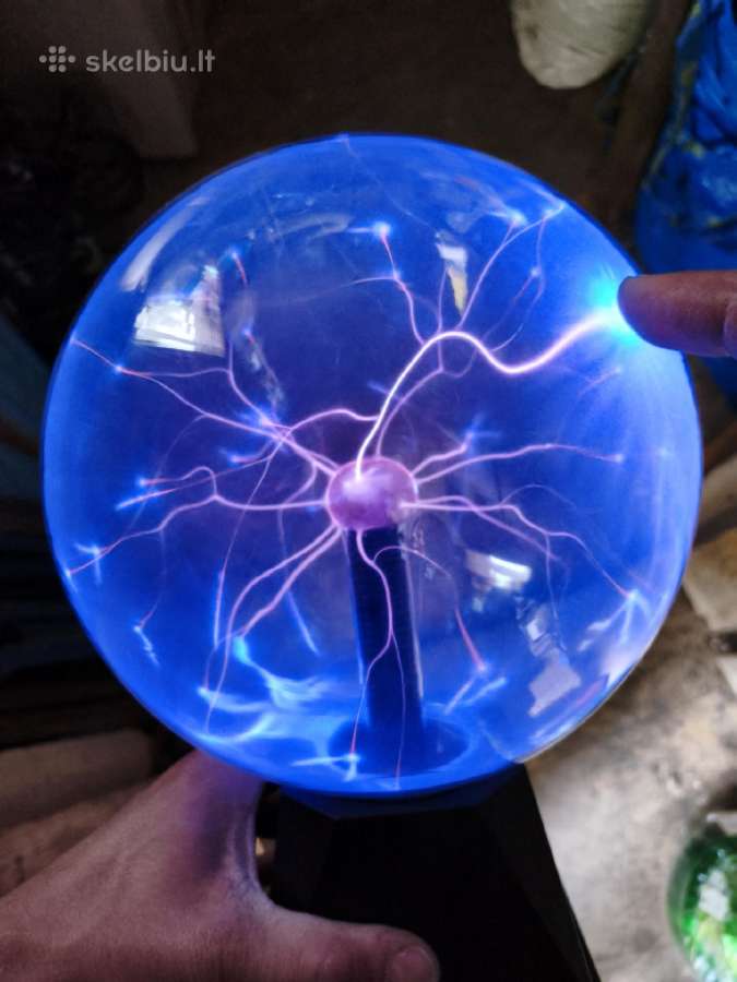 Plazminė lempa (elektrinė „žaibo“ sfera)