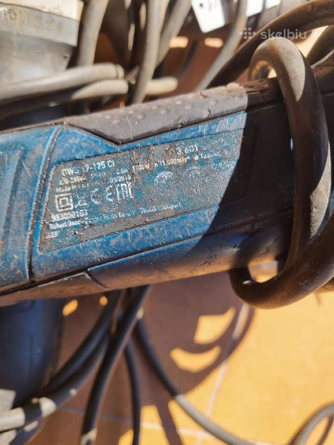 Metalo Kantu frezavimo aparatas Bosh