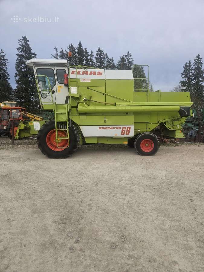Claas Dominator 68