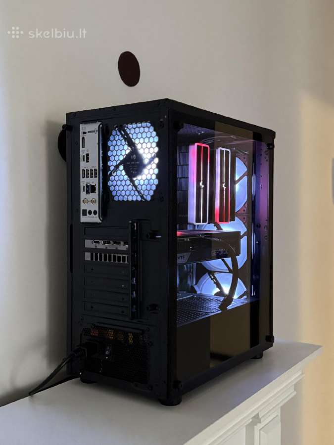 Žvėris žaidimams: Ryzen 7 7800x3d + Rtx 5070 Ti - nuotraukos Nr. 7