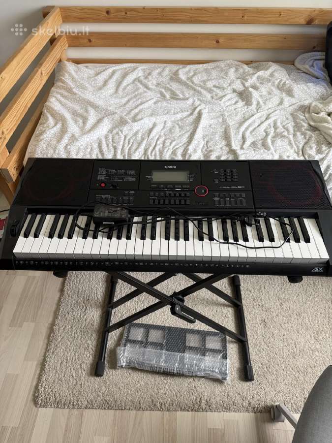 Sintezatorius Casio Ct-x3000 ir stovas K&m 18997
