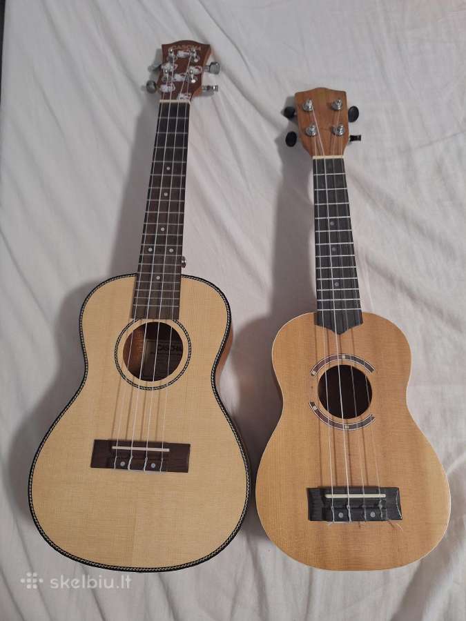 Parduodamos 2 ukuleles