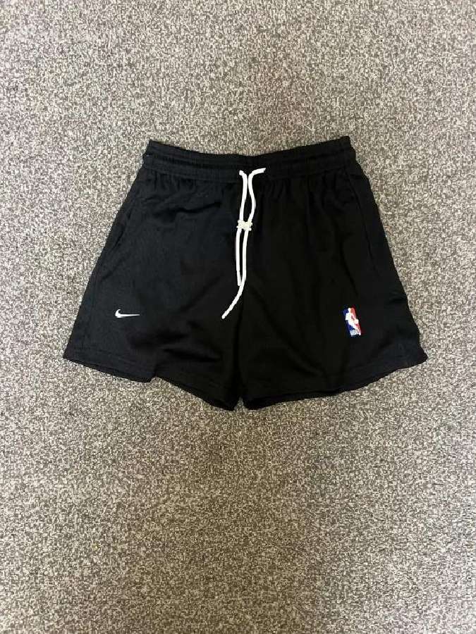 Juodi „Nike Nba“ krepšinio šortai