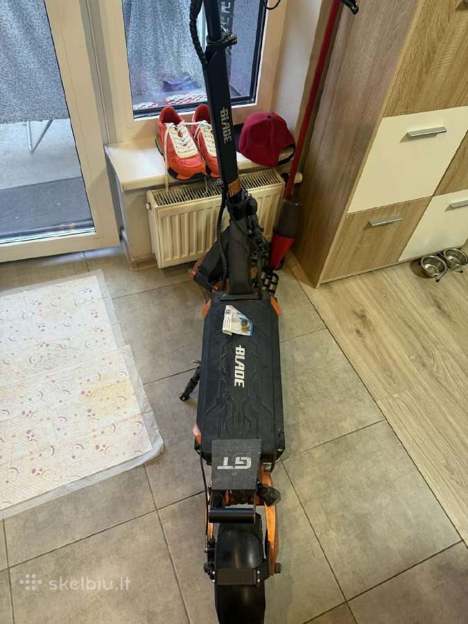 Paspirtukas Blade GT