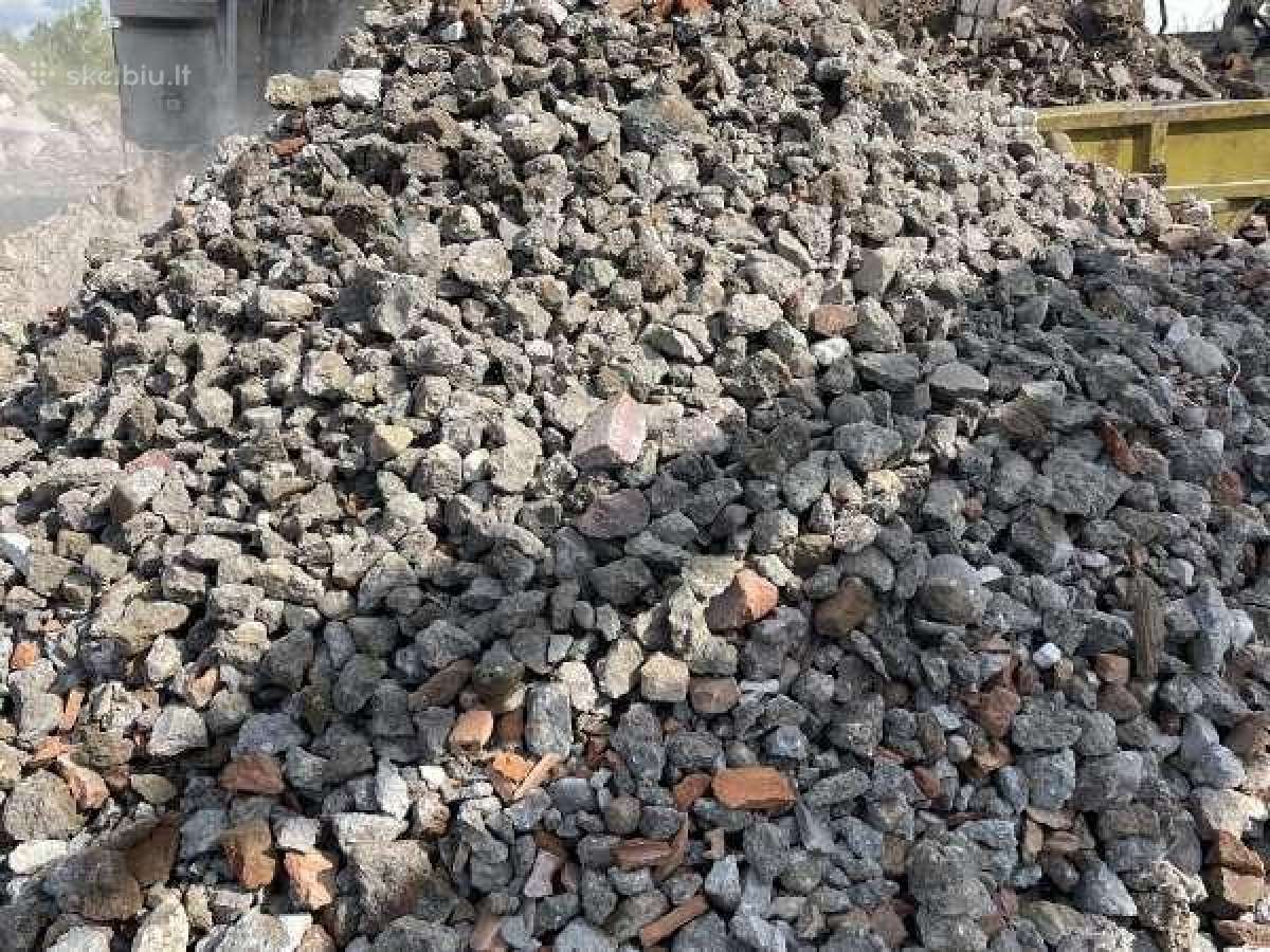 Priimu smulku gruza keliukui Kaune