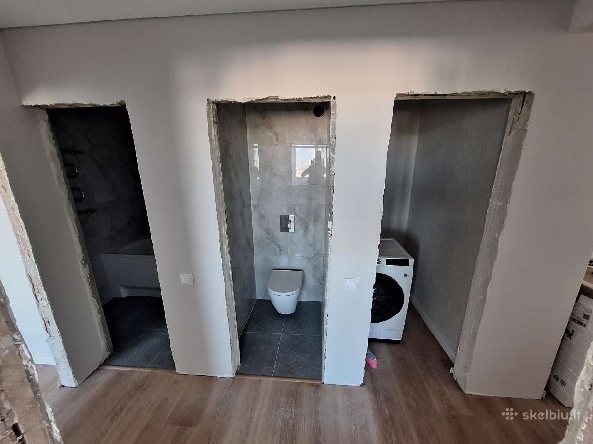 Grindų klojimas, vidaus durų montavimas - nuotraukos Nr. 32