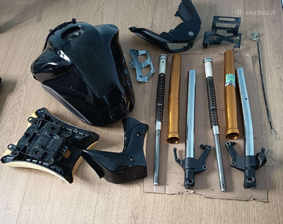 Motociklo Fz8 dalys