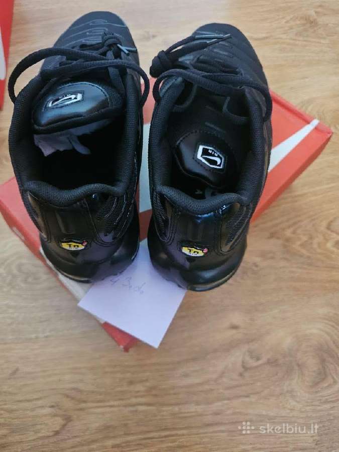 Nike kedai - nuotraukos Nr. 2