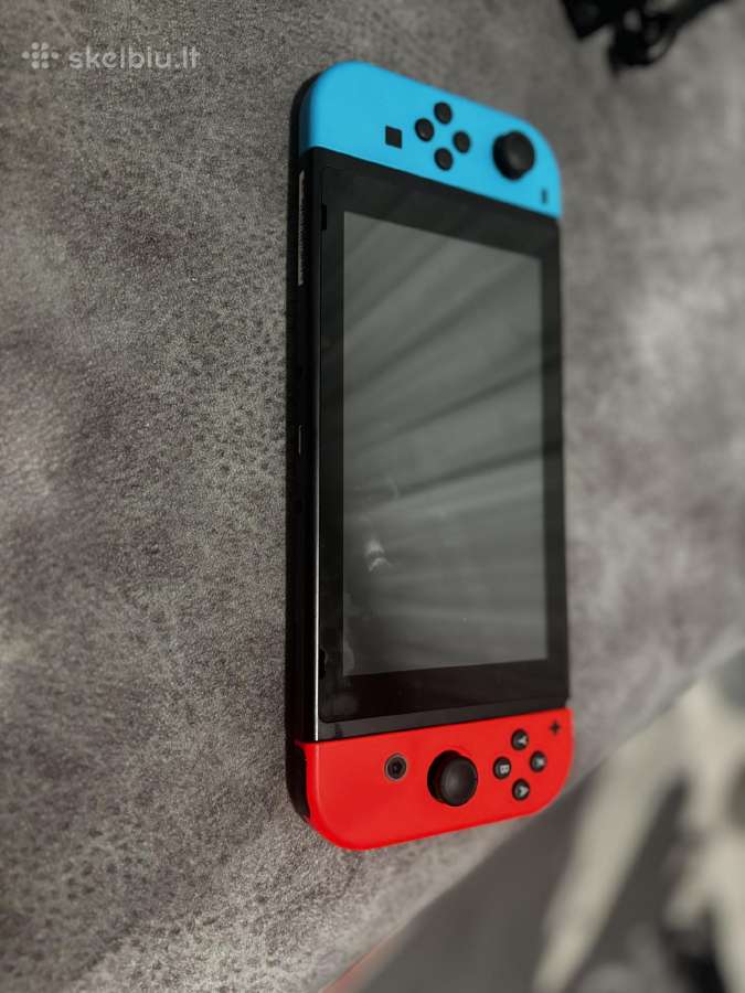 Nintendo Switch su priedais, gera būklė