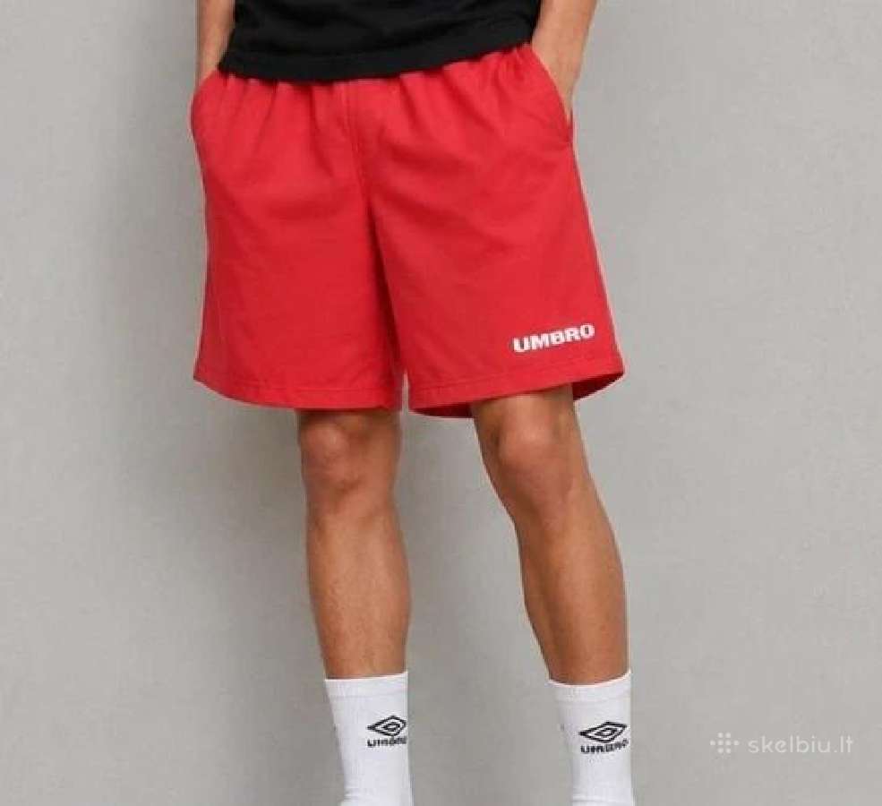 Raudoni šortai umbro