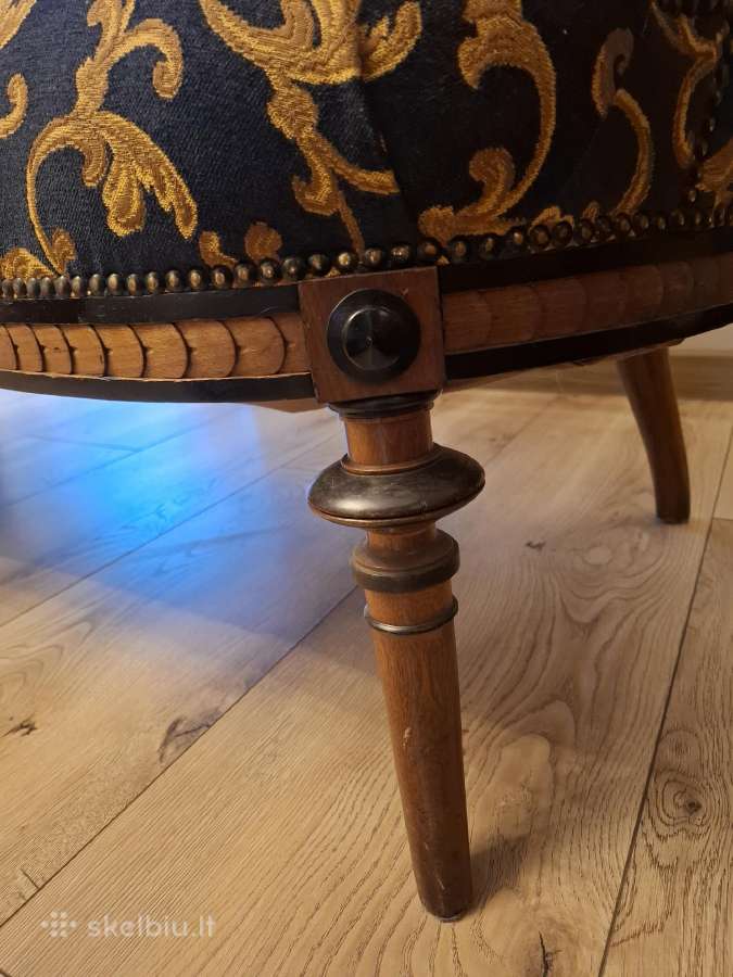 Senovinė sofa - nuotraukos Nr. 6