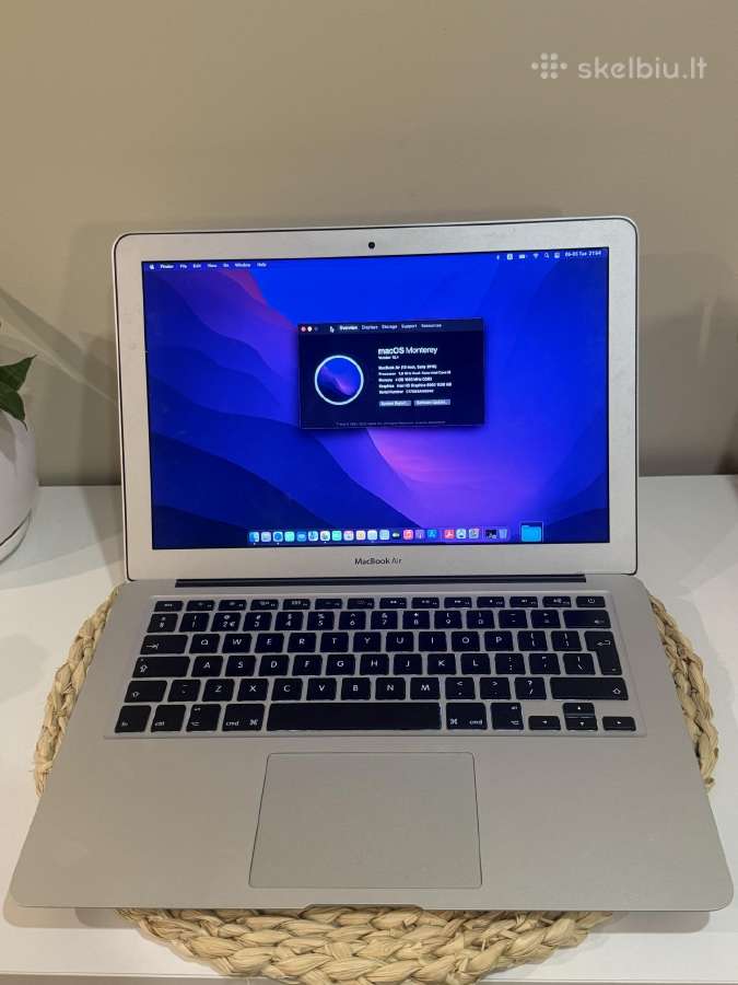 MacBook Air 13-inch 2015