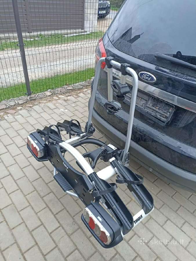Parduodami Thule dviračių laikikliai