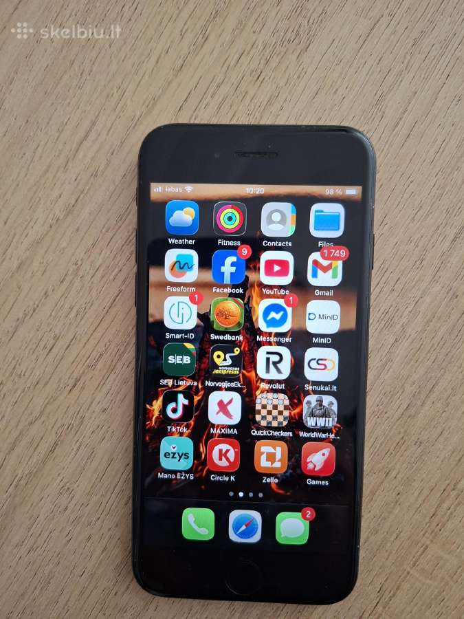 Parduodu iPhone se 3rd gen
