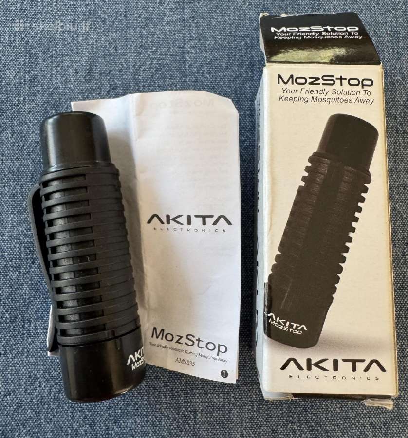 Ultragarsinis uodų atbaidymo prietaisas, 9 eurai.