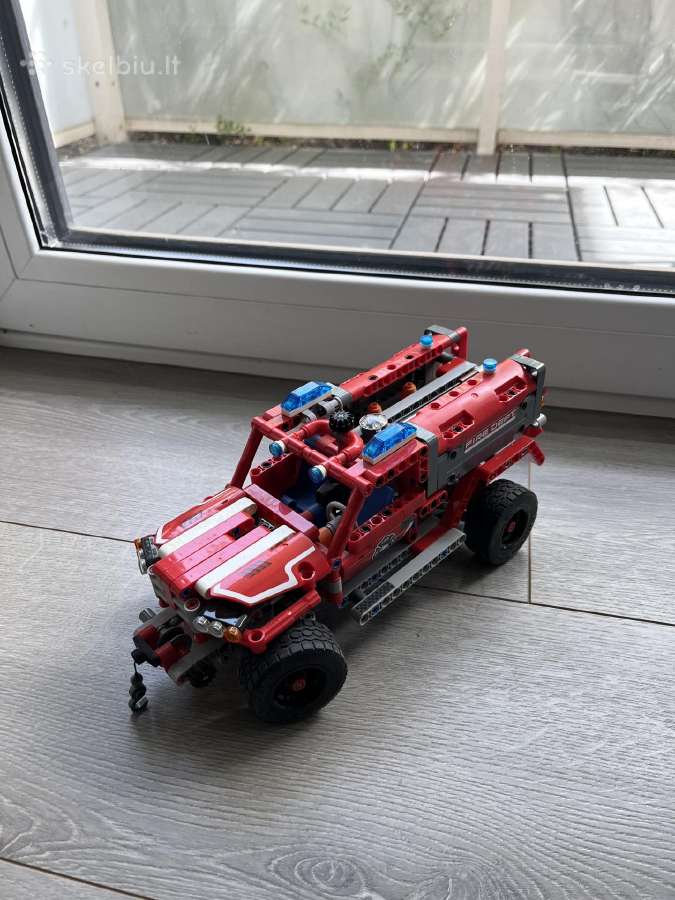 Lego Technic 42075 First Responder