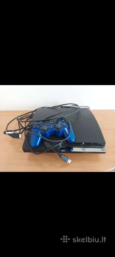 Parduodu "atrista" 1tb PS3 zaidimu konsole