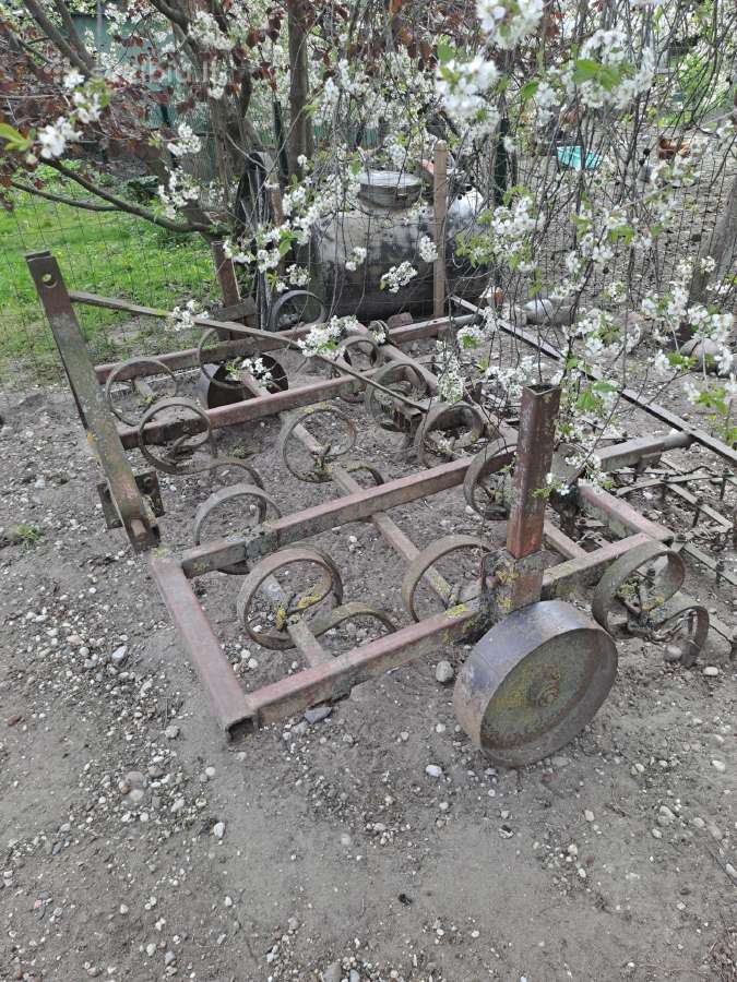 Parduodu traktoriu