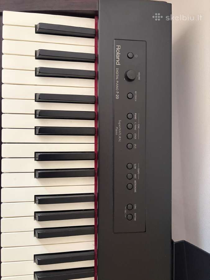 Roland F-20 pianinas - nuotraukos Nr. 2