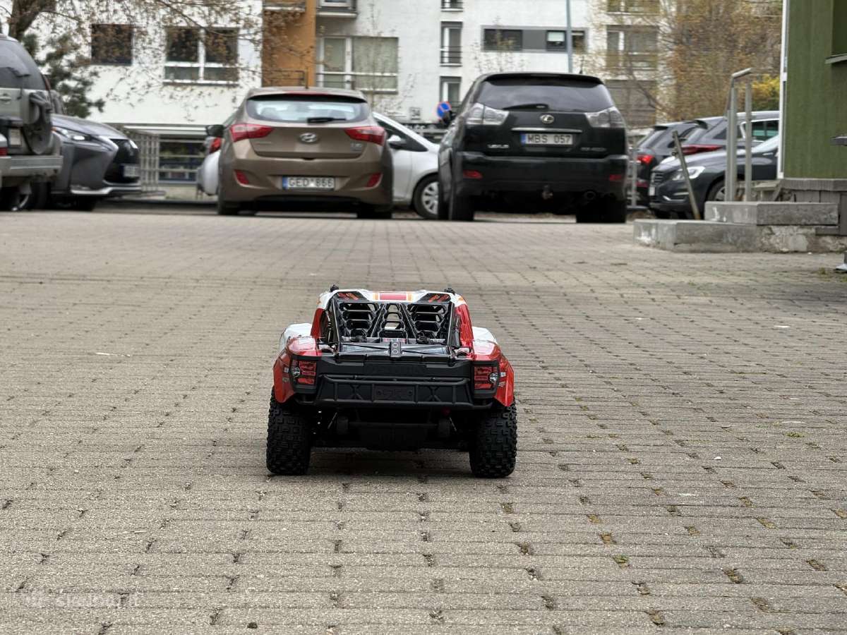 Arrma Mojave 4x4 Blx 4S 1/8 Offroad RC Automodelis - nuotraukos Nr. 9