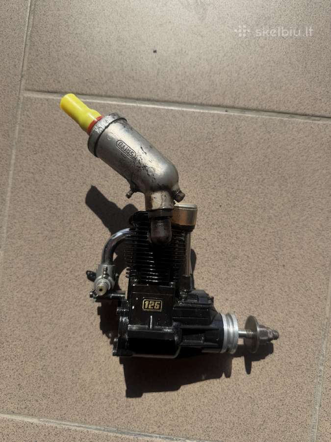 RC variklis