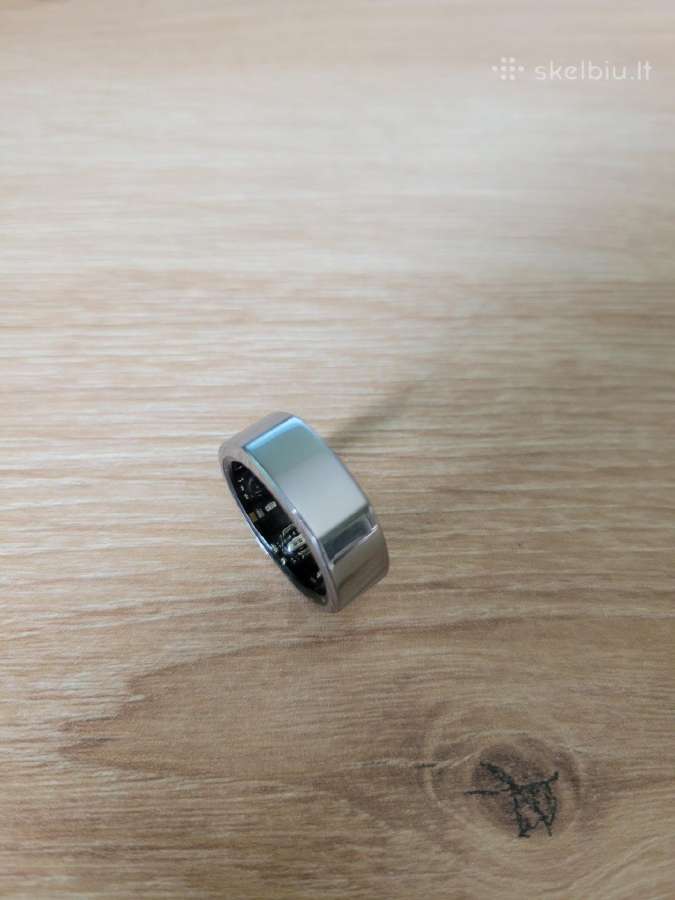 Oura ring Gen 3 žiedas, 8 dydžio.