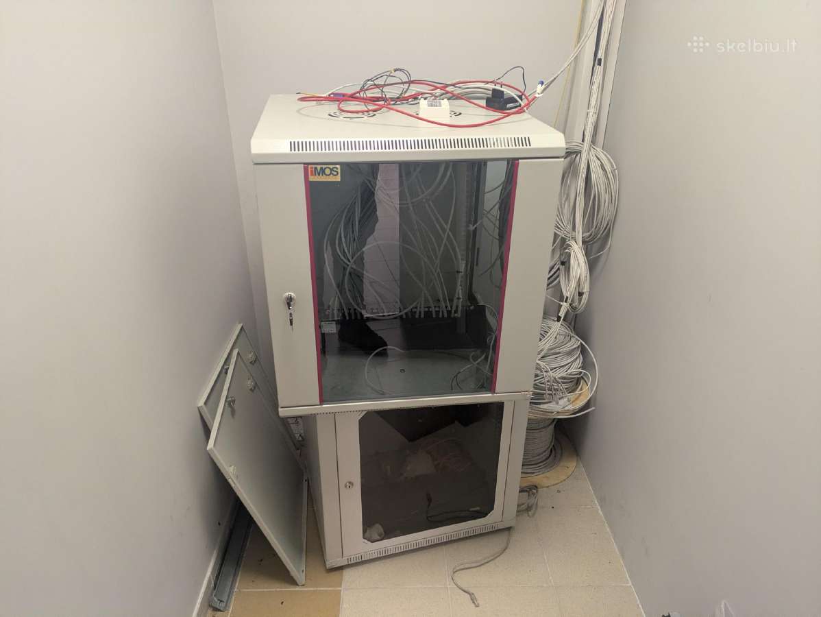 Interneto serveriu spintos