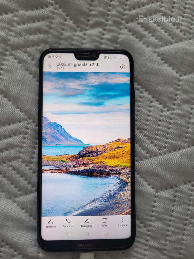 Parduodu huawei p20 lite