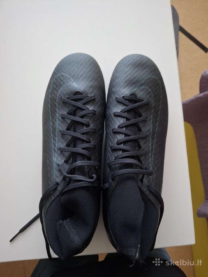 Futbolo Nike bateliai - nuotraukos Nr. 2