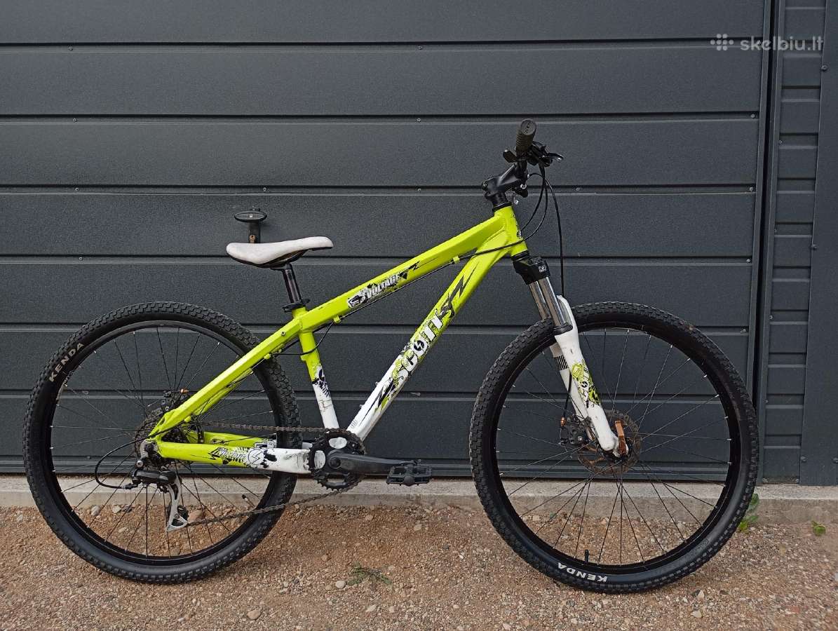 Scott voltage dirt jump