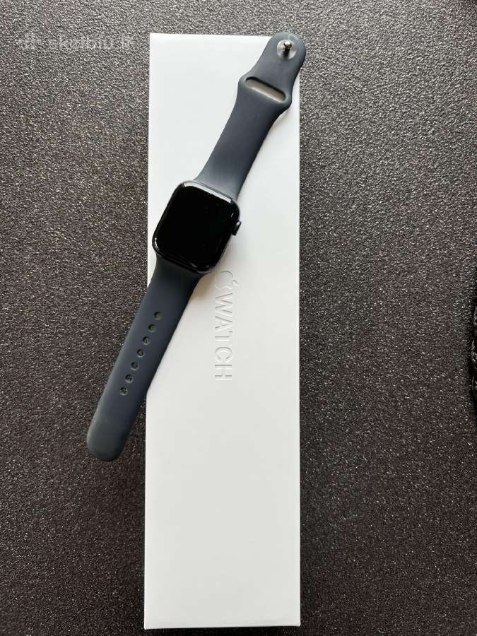 Parduodamas Apple Watch Series 7 41mm.