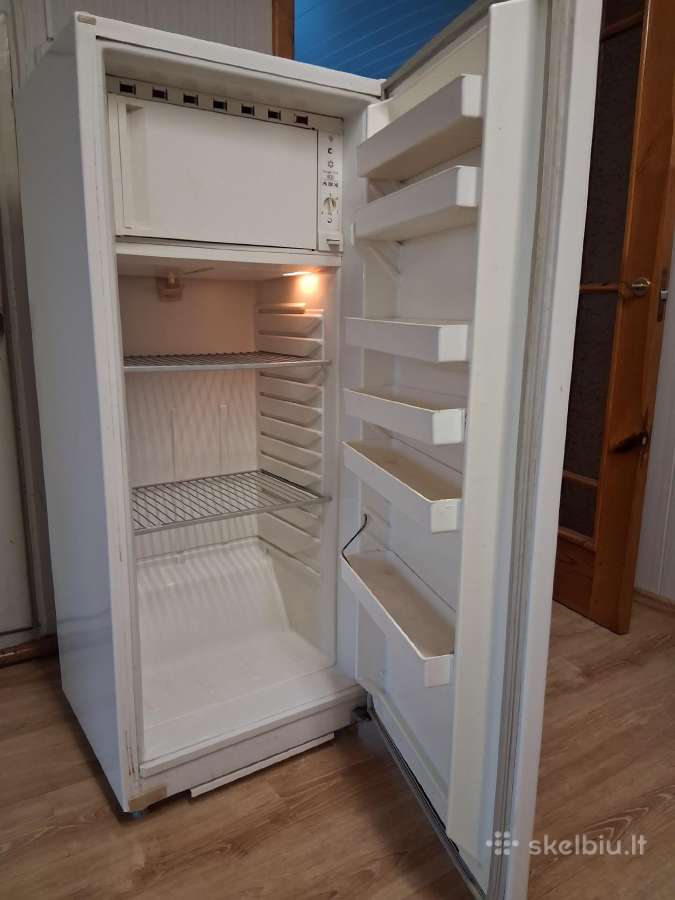 Parduodu šaldytuvą Snaigė